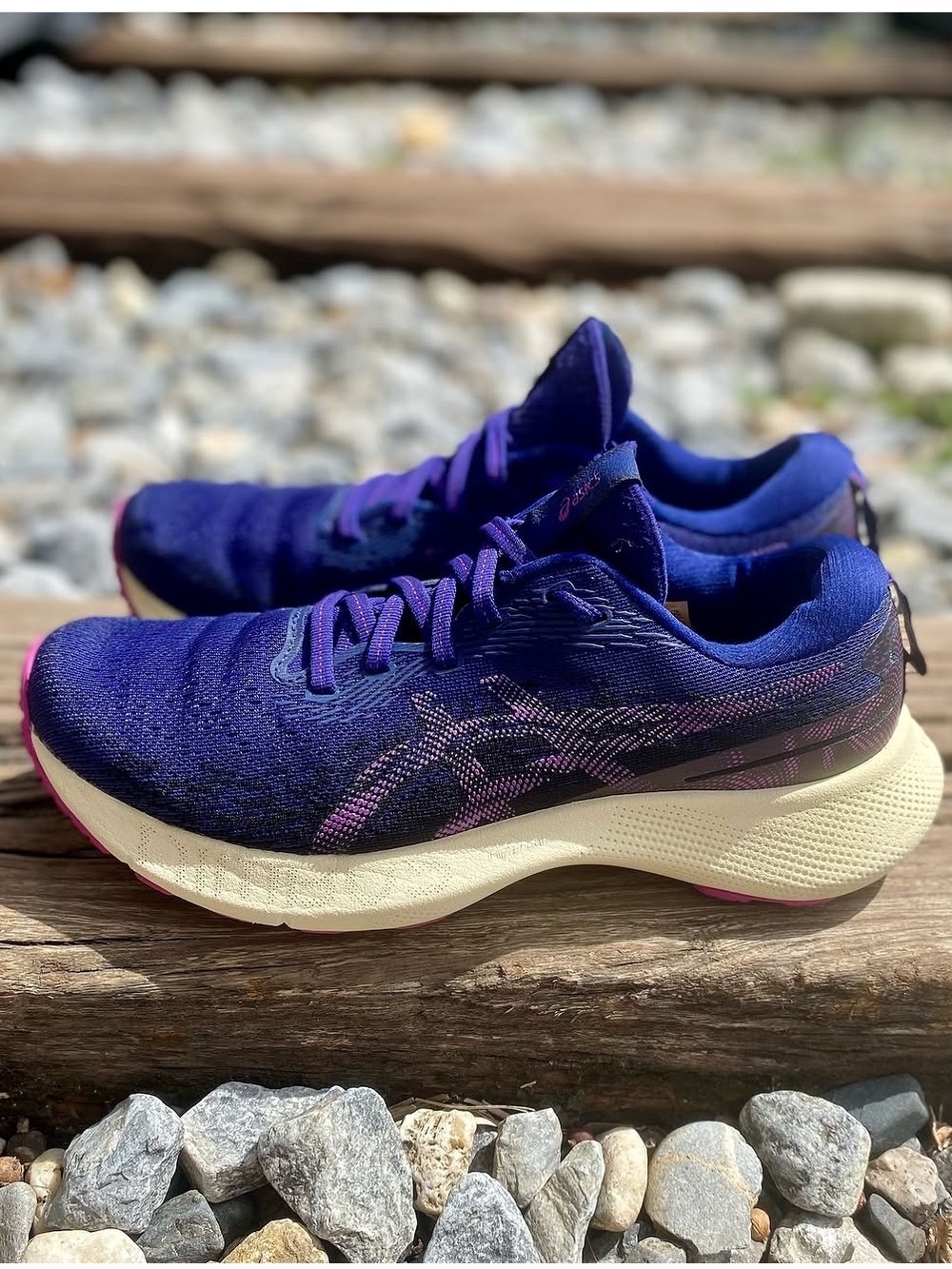 Asics Gel-nimbus lite 3 women size 9.5  Purple Running Sneakers with Cream